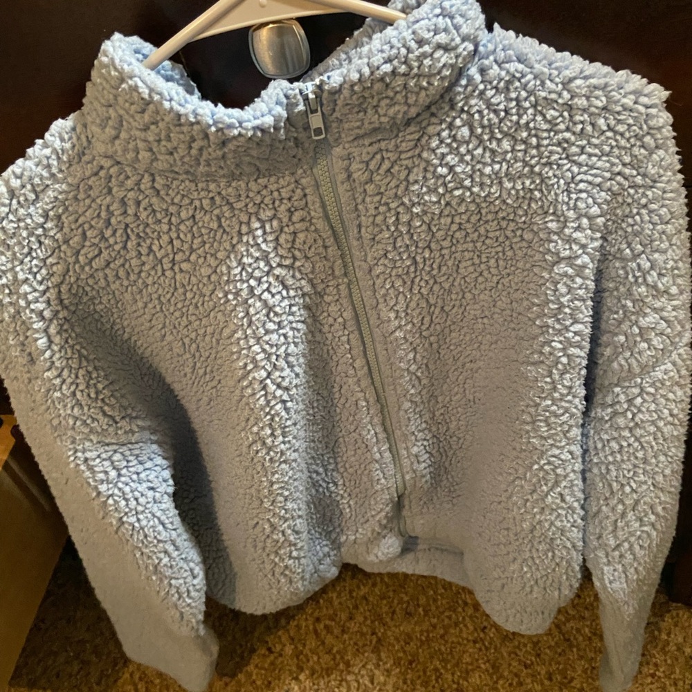 Blue jacket, Medium